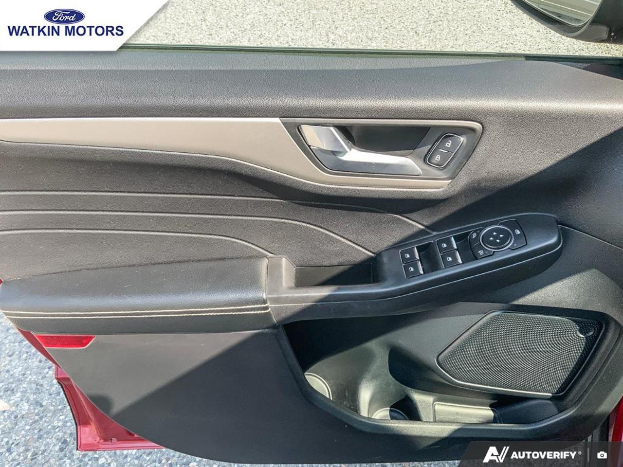2021 Ford Escape SE AWD Photo19