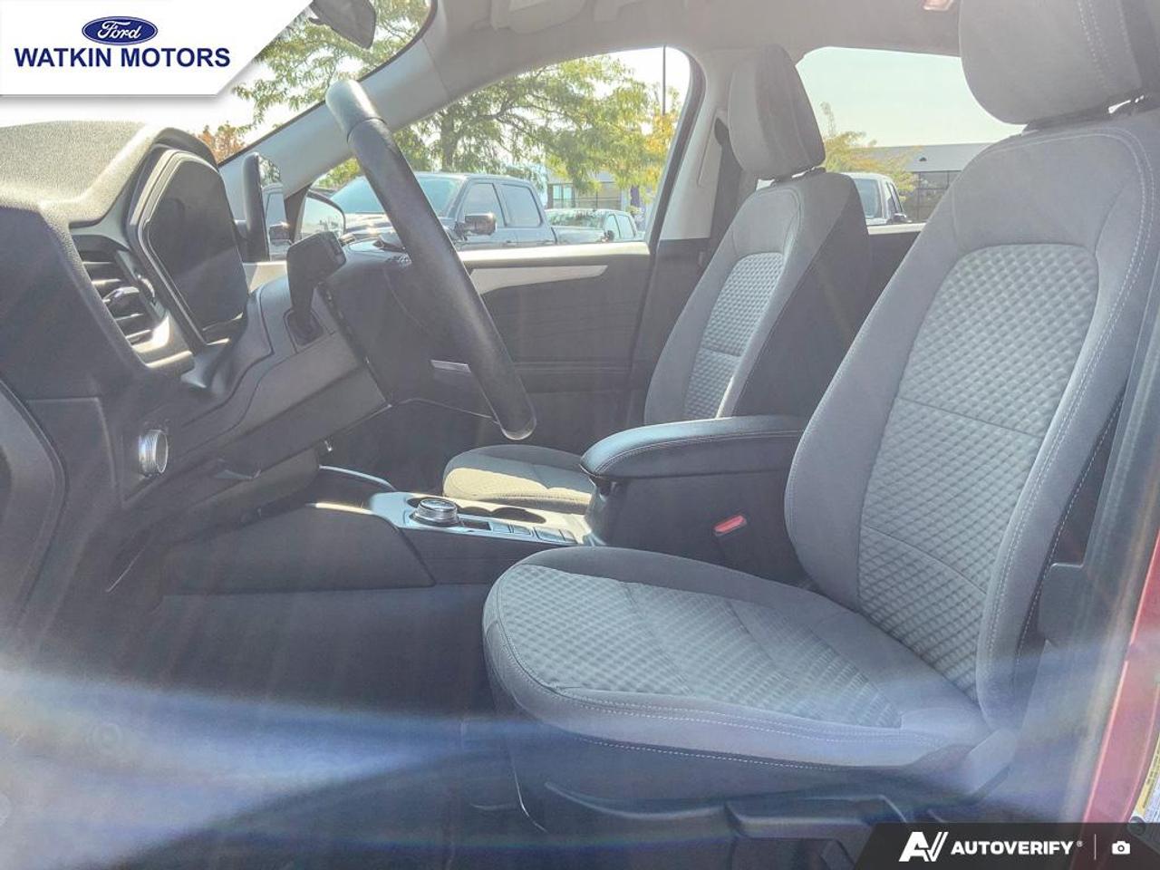 2021 Ford Escape SE AWD Photo22