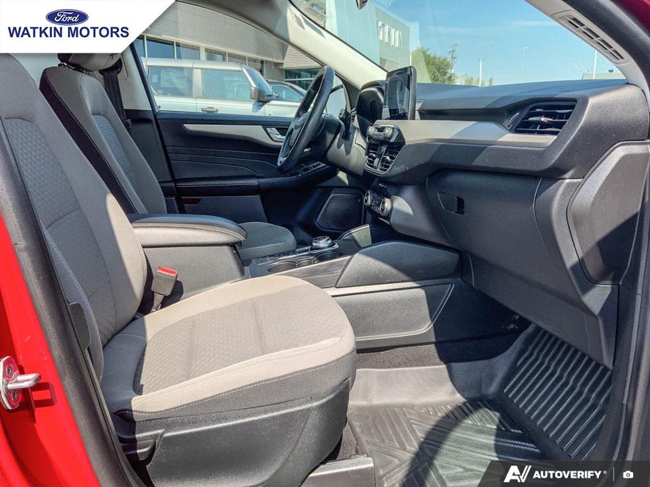2021 Ford Escape SE AWD Photo24