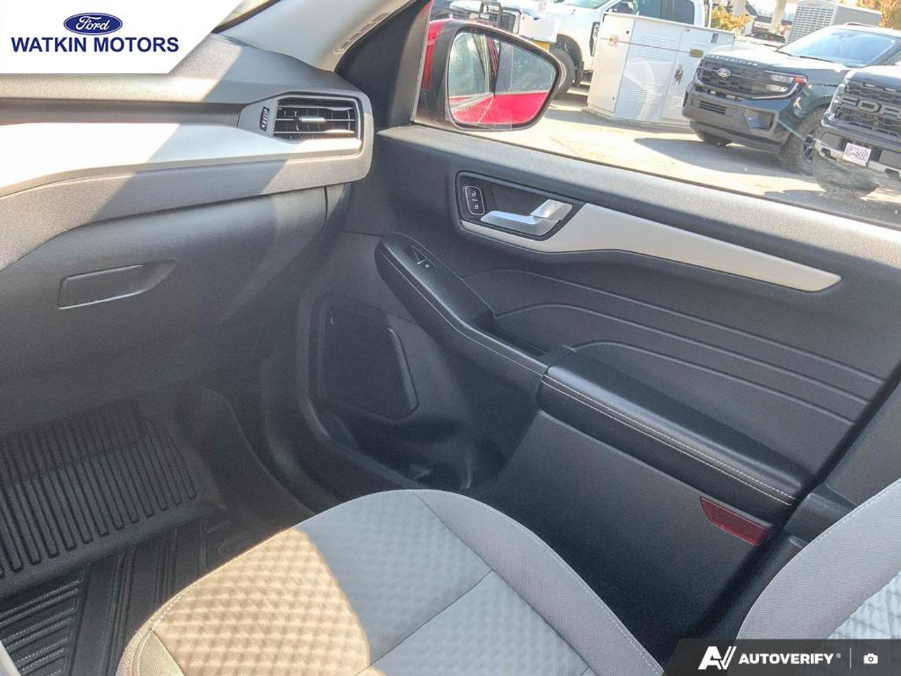2021 Ford Escape SE AWD Photo27