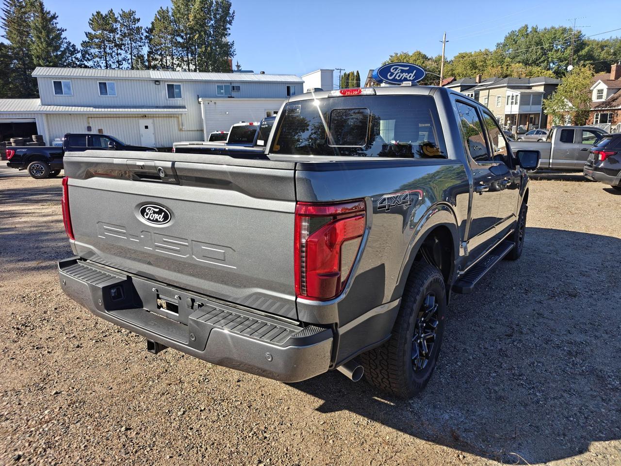 2026 Ford F-150 4X4 SUPERCREW XLT 3.5L 302A Photo2