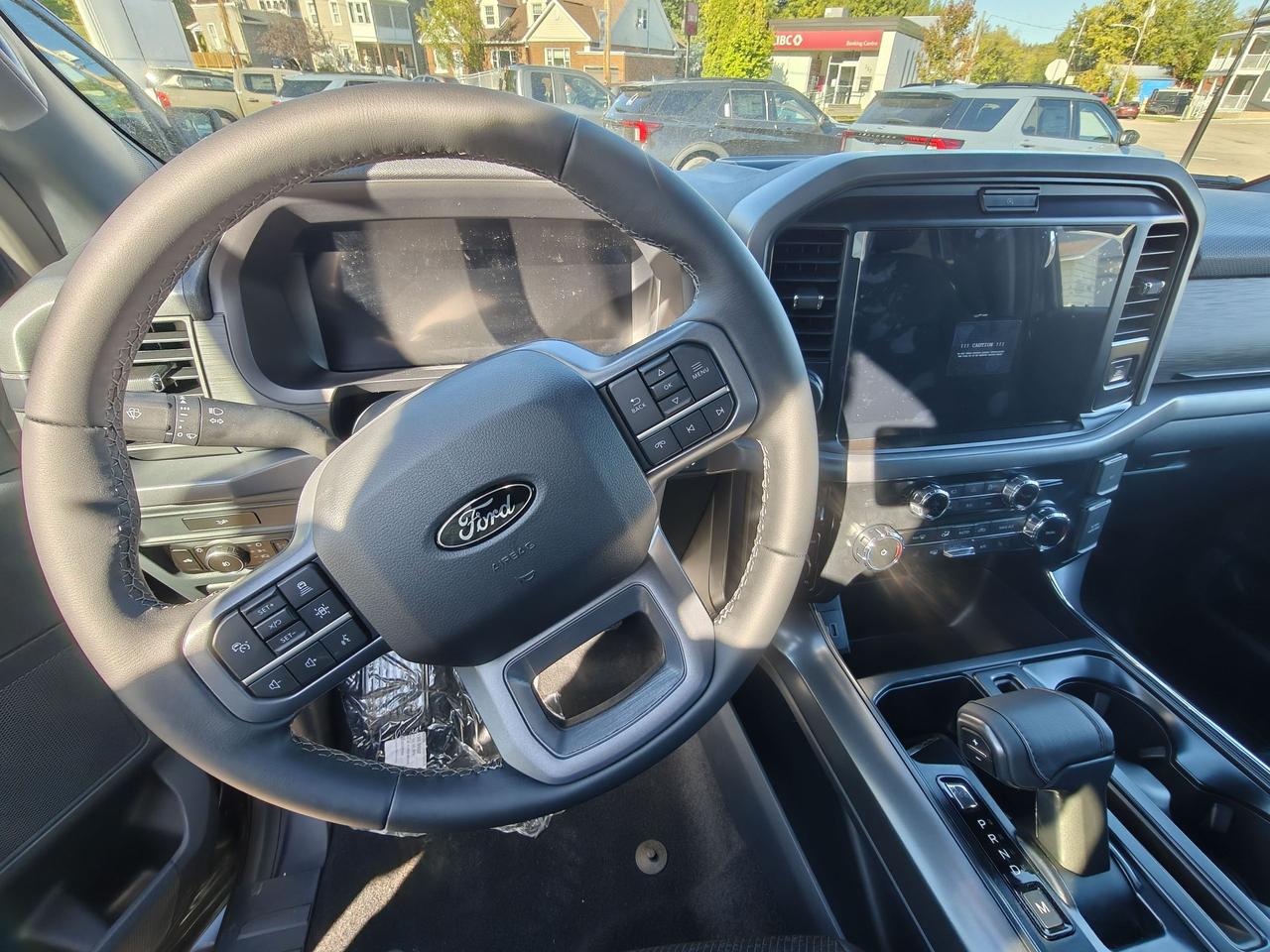 2026 Ford F-150 4X4 SUPERCREW XLT 3.5L 302A Photo4
