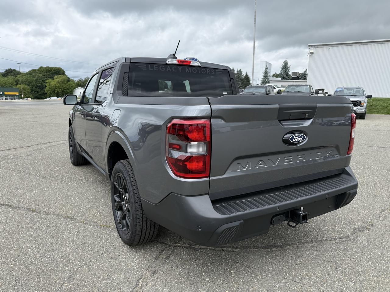 2026 Ford Maverick XLT AWD SuperCrew Photo3