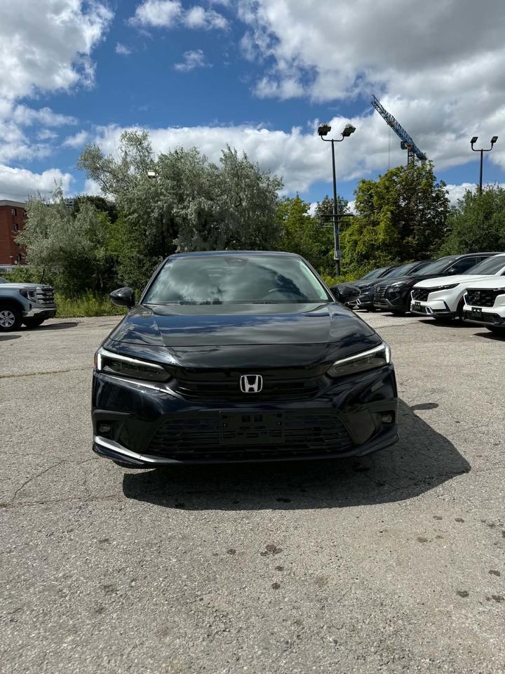 2024 Honda Civic Touring Photo5