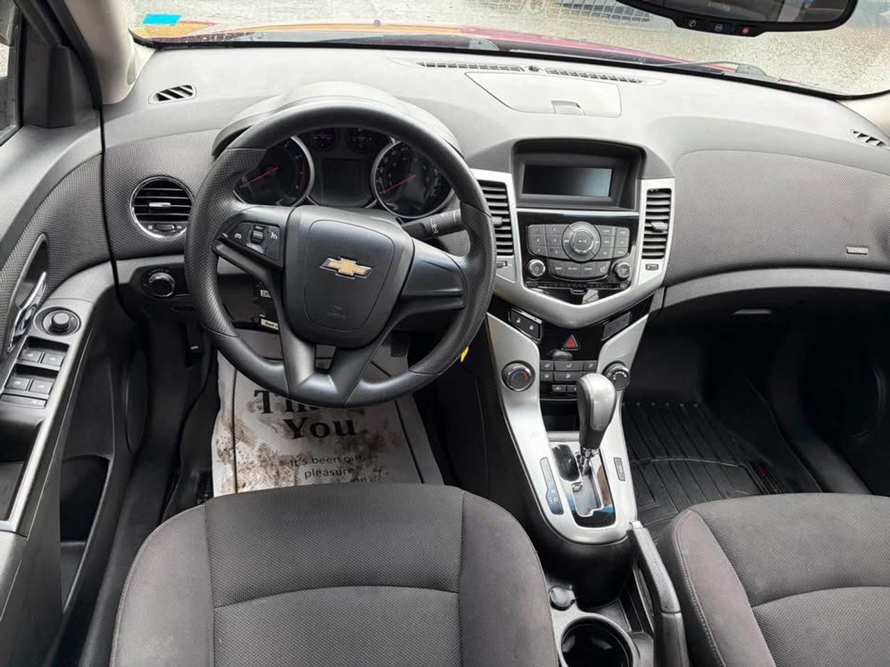 2012 Chevrolet Cruze 1LT Photo