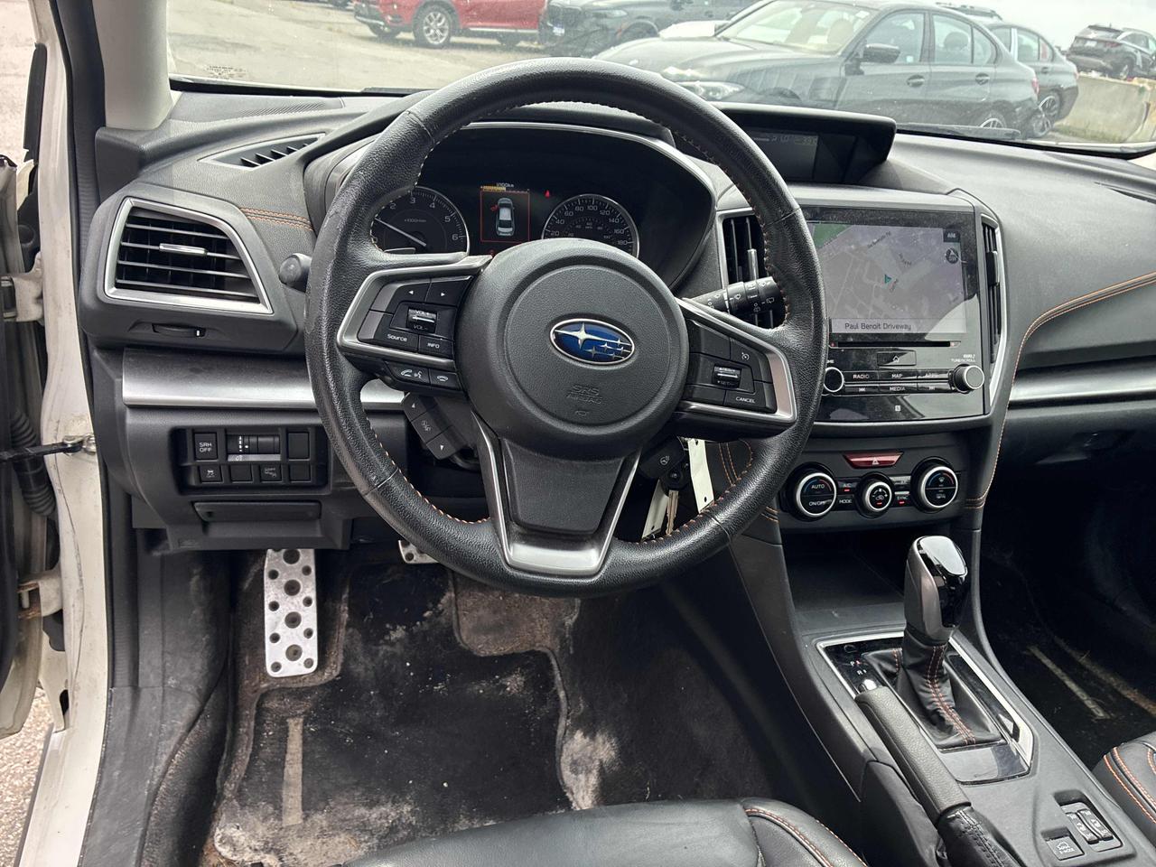 2018 Subaru Crosstrek Limited, AWD, SUNROOF, NAV, B/U CAMERA & MORE!! Photo