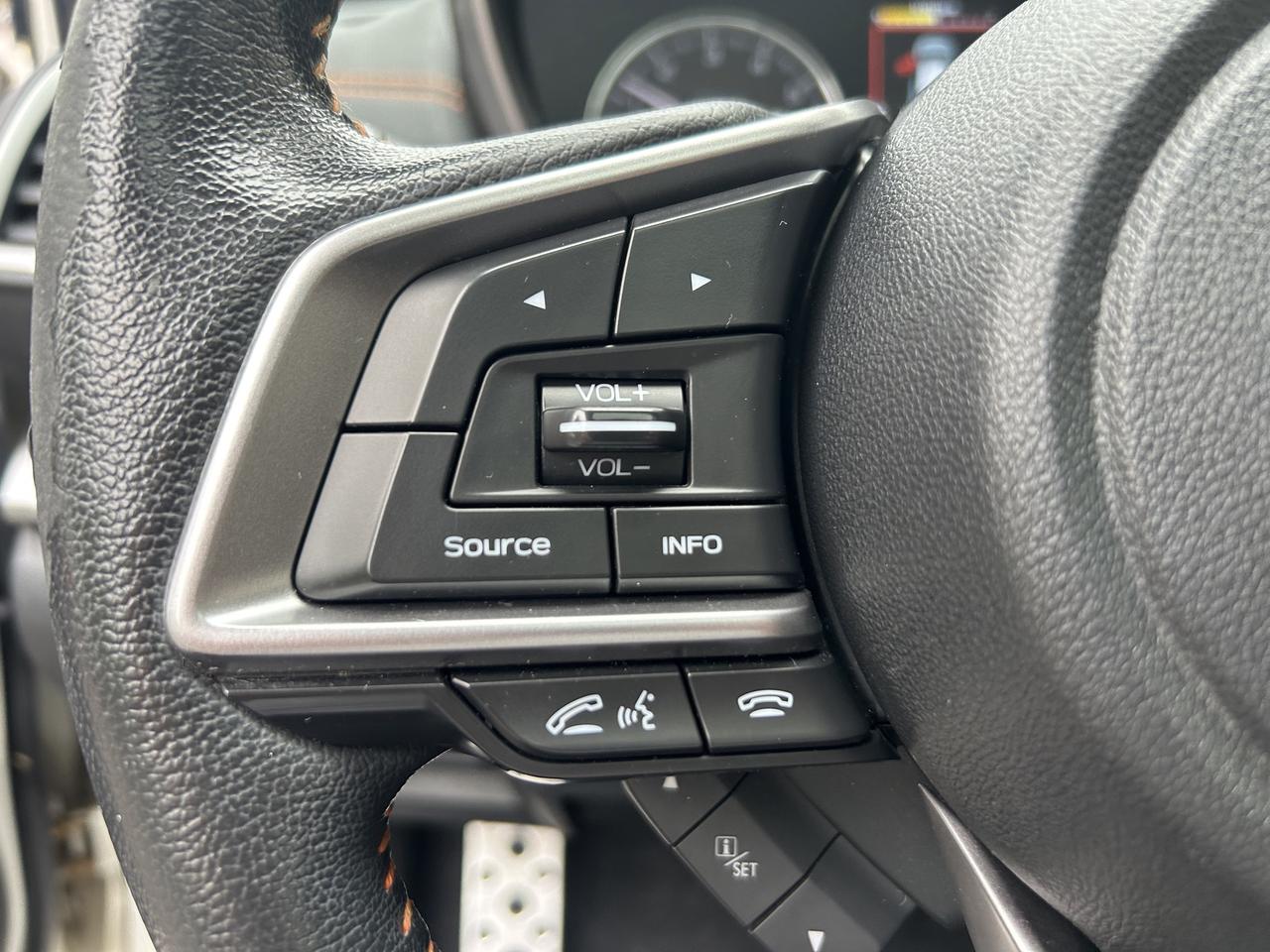 2018 Subaru Crosstrek Limited, AWD, SUNROOF, NAV, B/U CAMERA & MORE!! - Photo #19