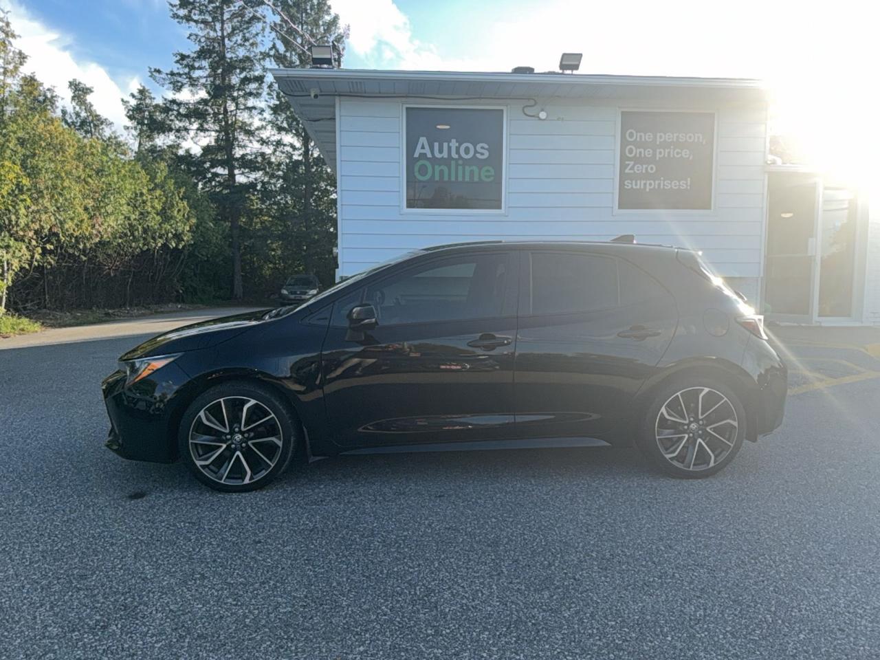 2019 Toyota Corolla HATCH-6SPEED MANUAL-DRIVE ASSIST-WIRELESS CHARGE PORT-APPLE CARPLAY Photo1