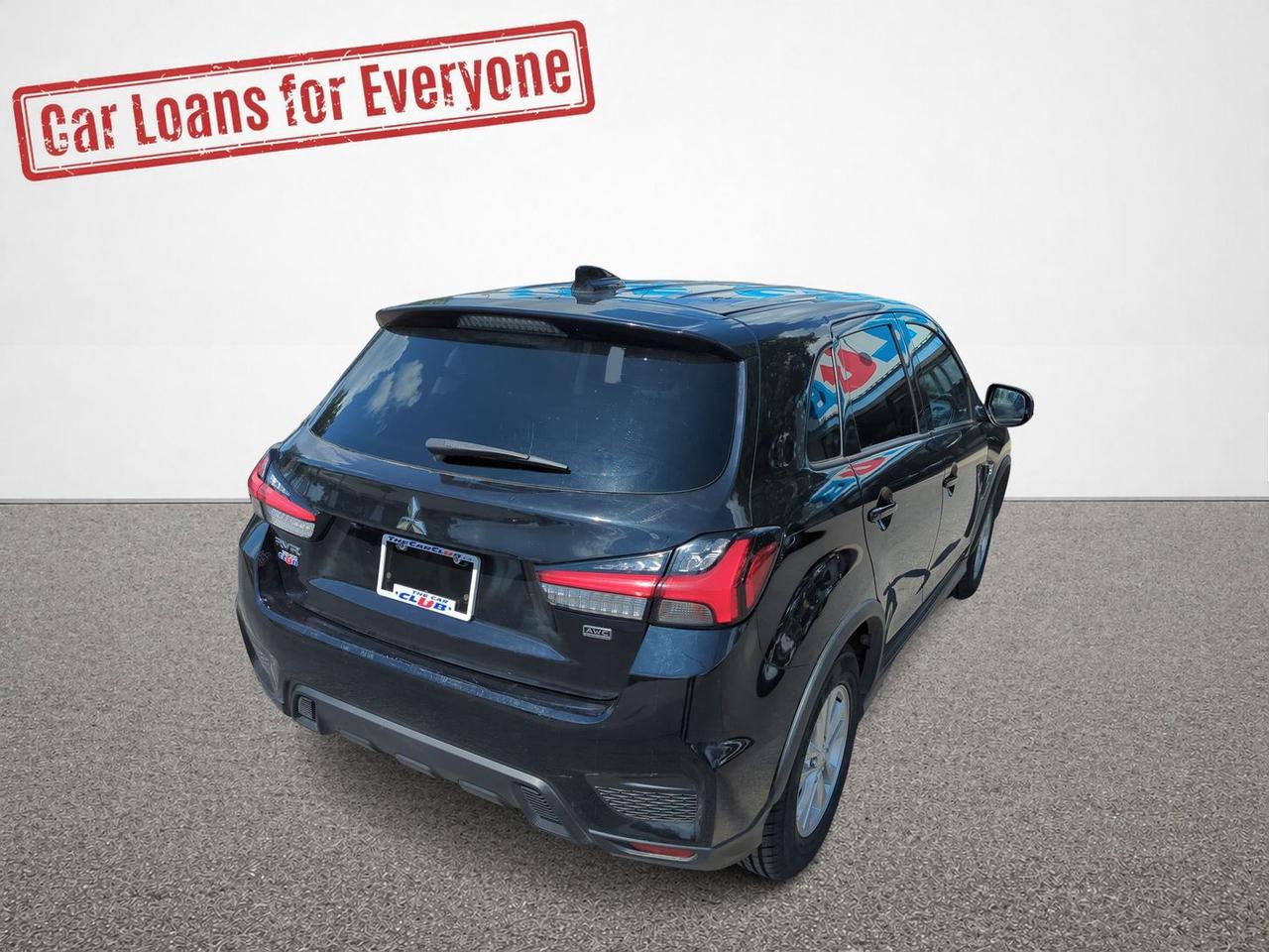 2021 Mitsubishi RVR SE
