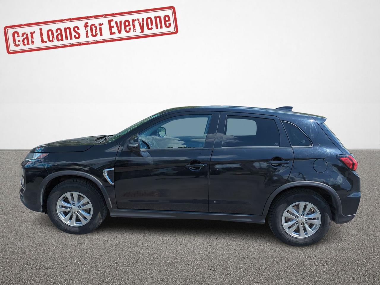 2021 Mitsubishi RVR SE