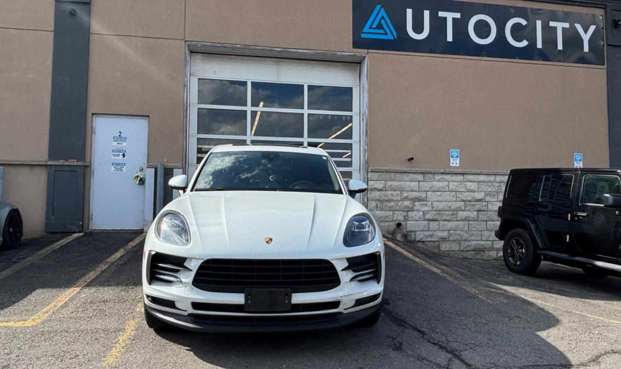 2019 Porsche Macan BASE AWD| CLEAN CARFAX| NO CLAIMS Photo1