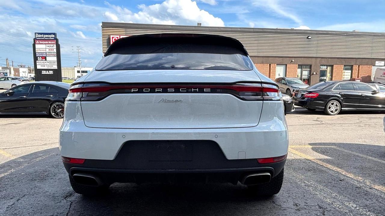 2019 Porsche Macan BASE AWD| CLEAN CARFAX| NO CLAIMS Photo3