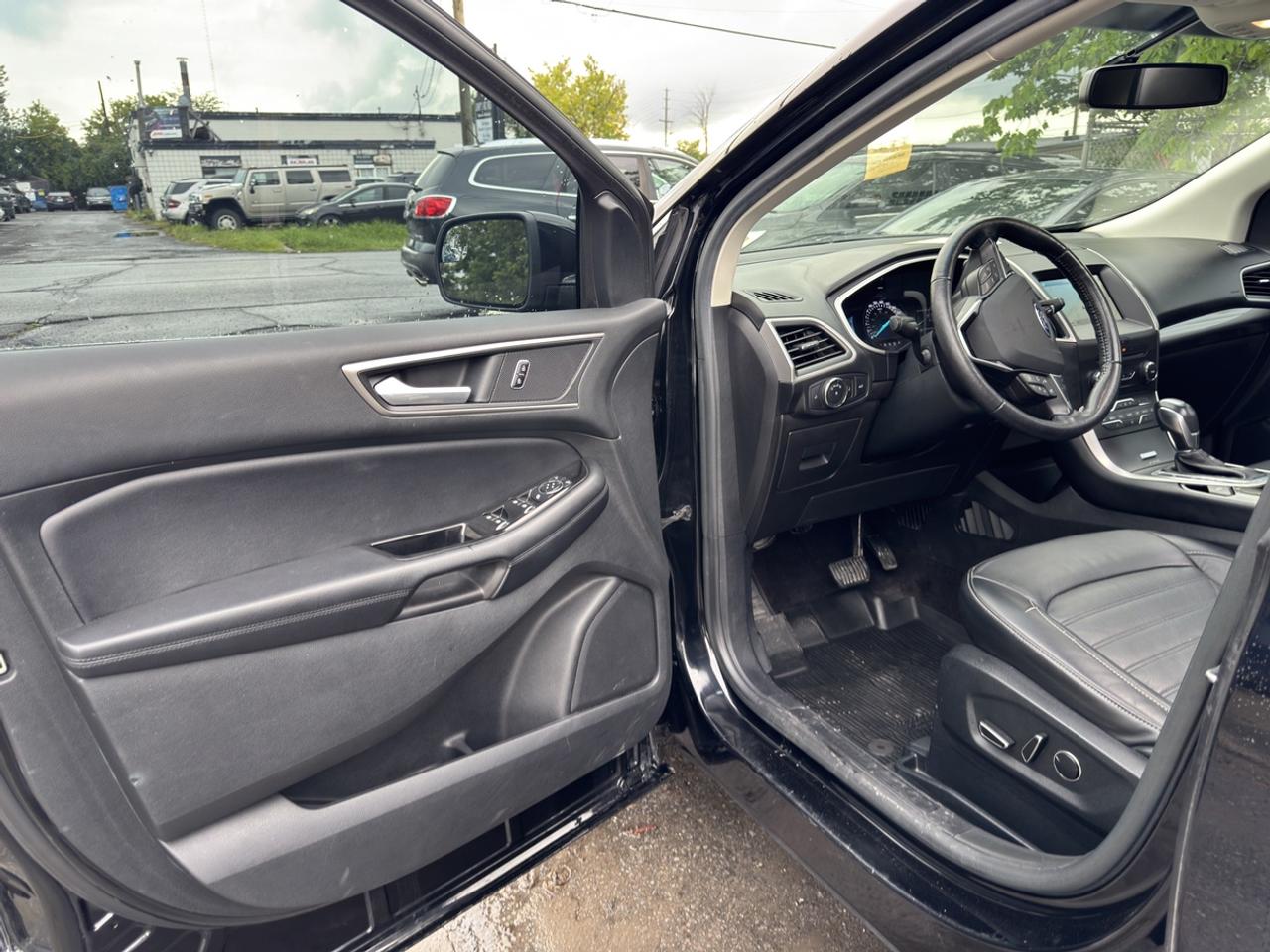 2016 Ford Edge SEL Photo