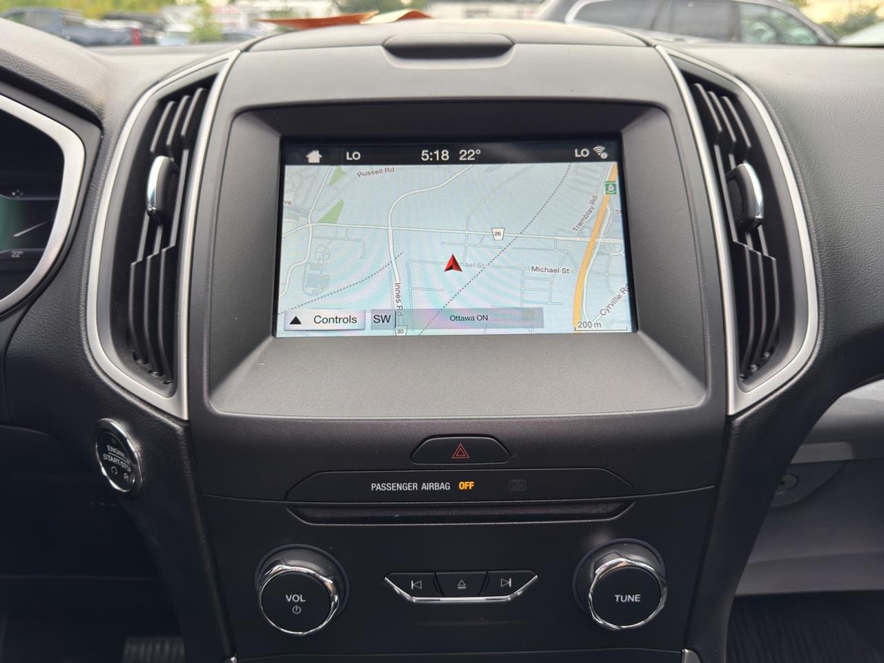 2016 Ford Edge SEL Photo