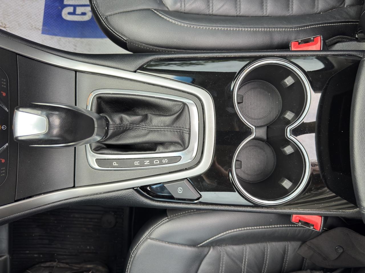 2016 Ford Edge SEL Photo