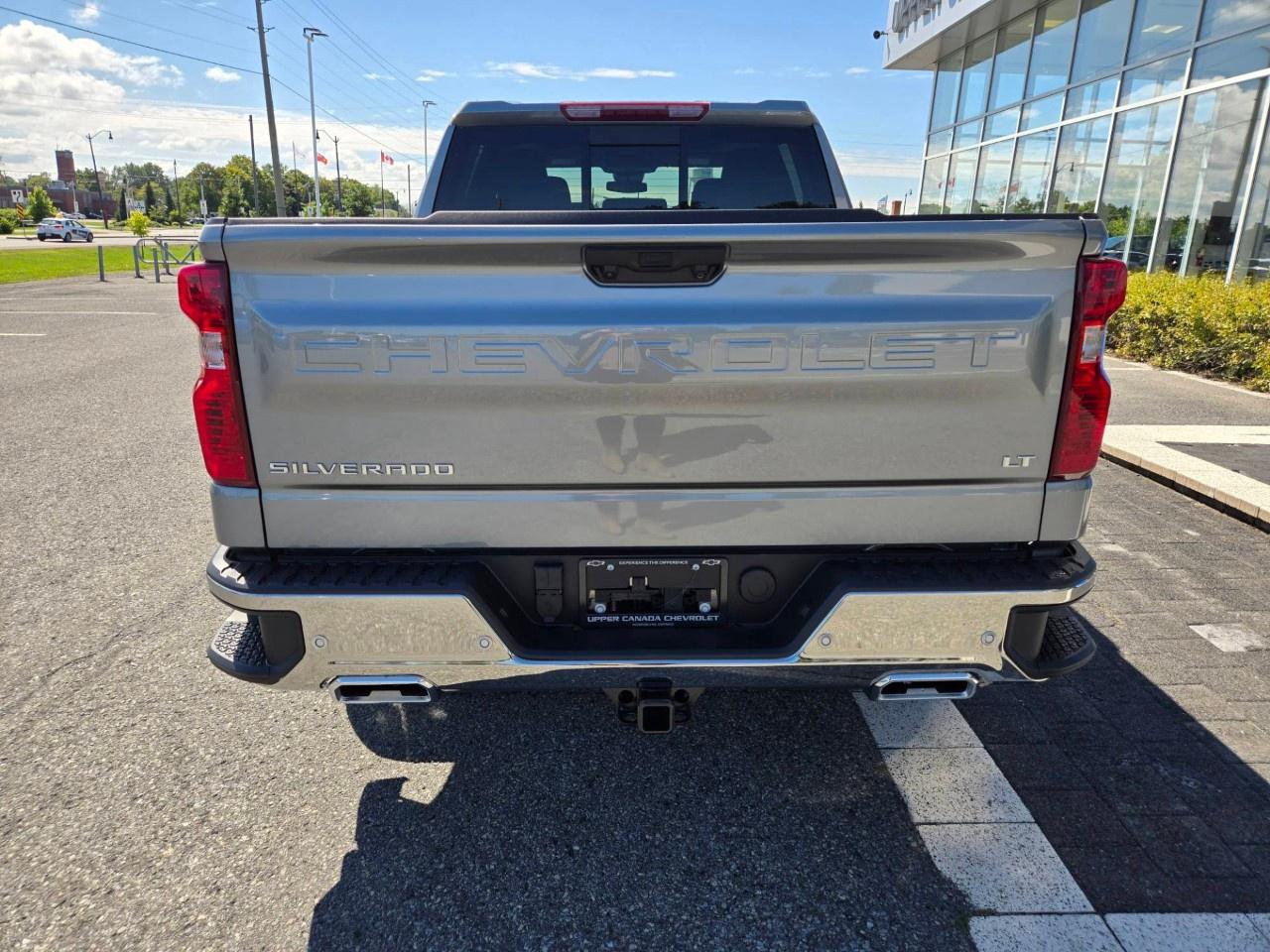 2026 Chevrolet Silverado 1500 Crew Cab Short Box 4-Wheel Drive LT Photo