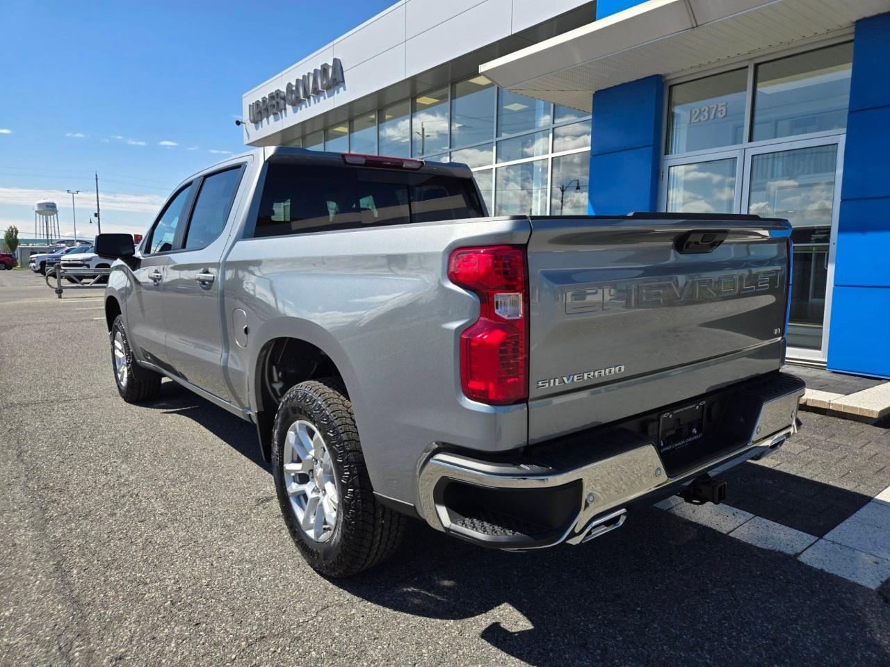 2026 Chevrolet Silverado 1500 Crew Cab Short Box 4-Wheel Drive LT Photo