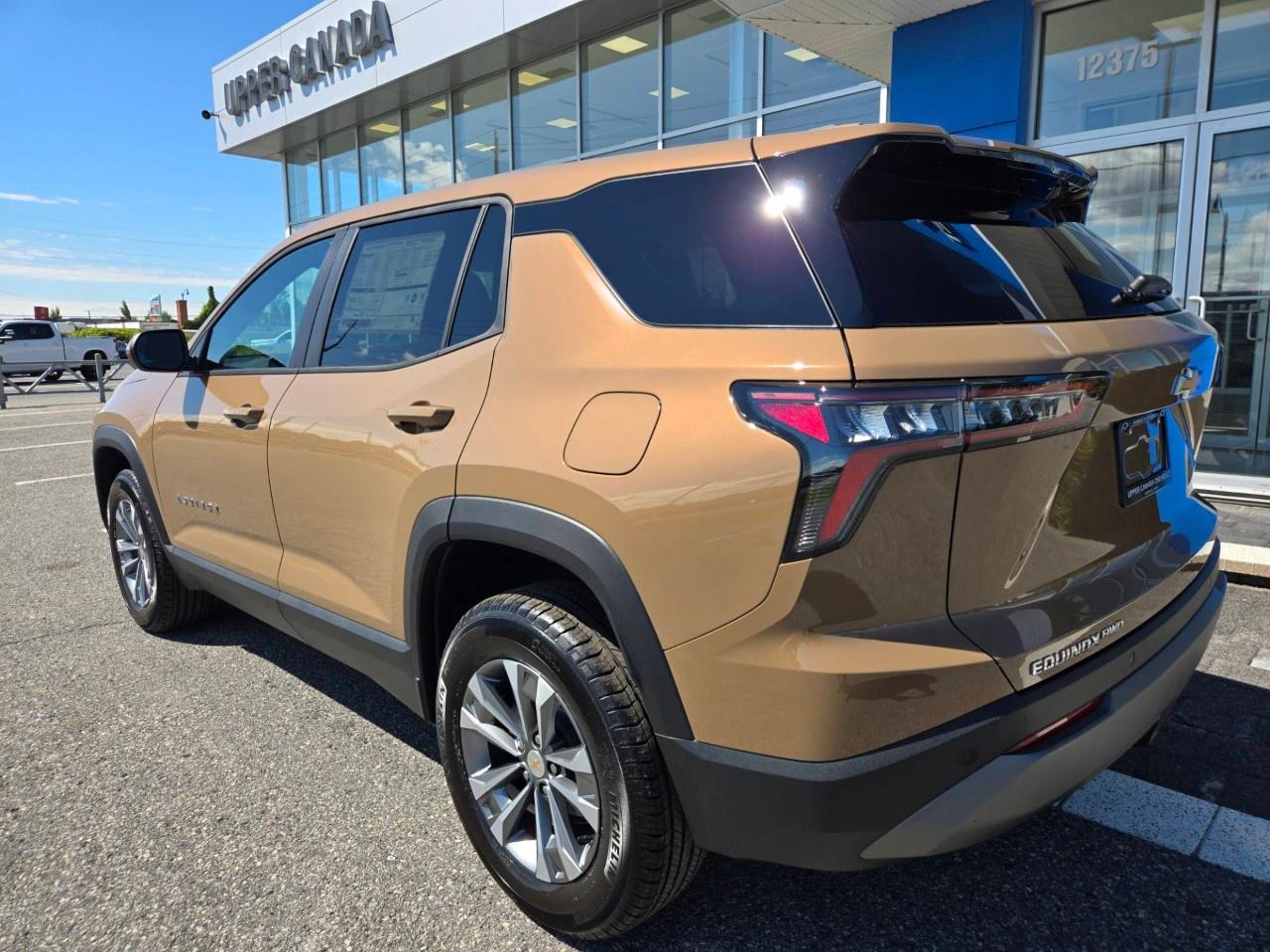 2027 Chevrolet Equinox AWD LT Photo