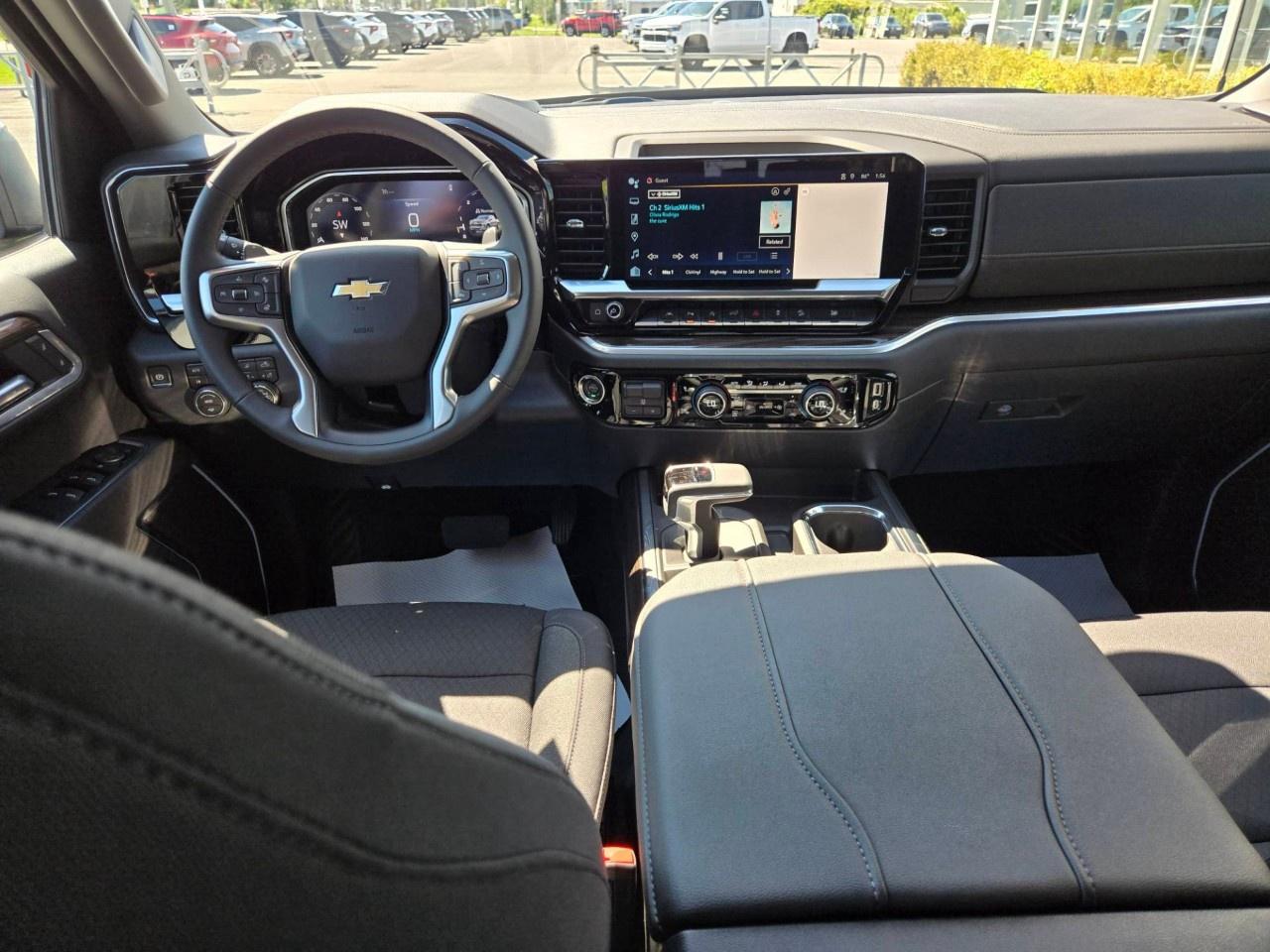 2026 Chevrolet Silverado 1500 Crew Cab Short Box 4-Wheel Drive LT Photo