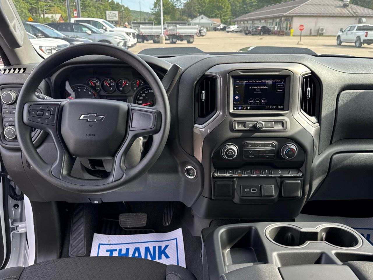 2026 Chevrolet Silverado 1500 Crew Cab Standard Box 4-Wheel Drive Custom Trail Boss Photo