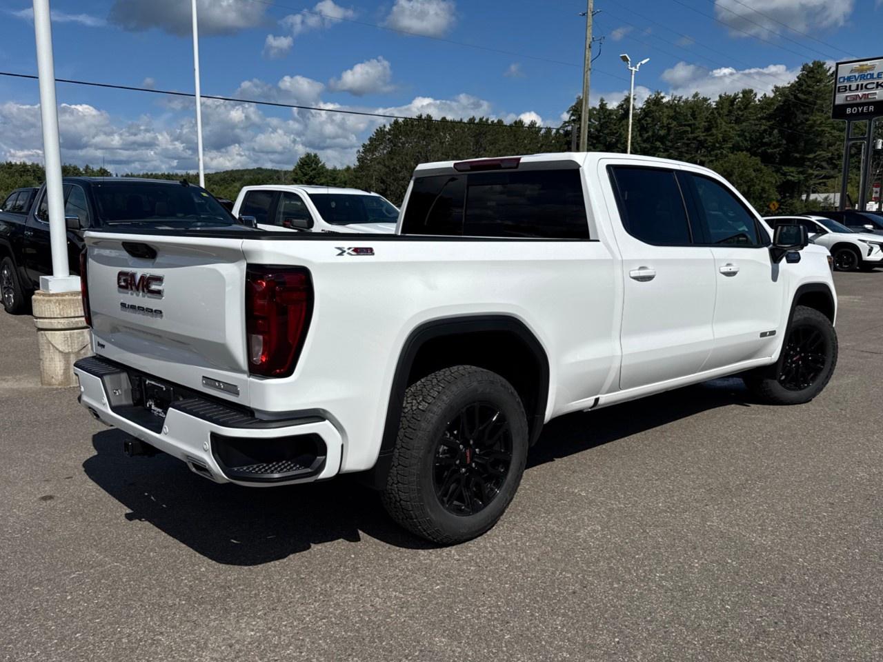 2026 GMC Sierra 1500 Crew Cab Standard Box 4-Wheel Drive Elevation Photo