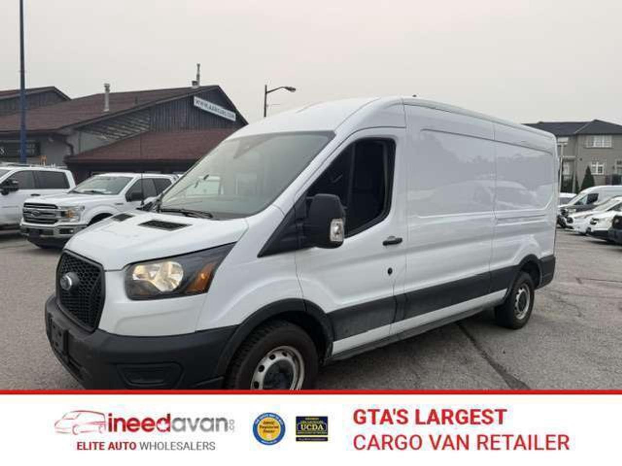 2024 Ford Transit Cargo Van 50,000 Kms from new. Photo1