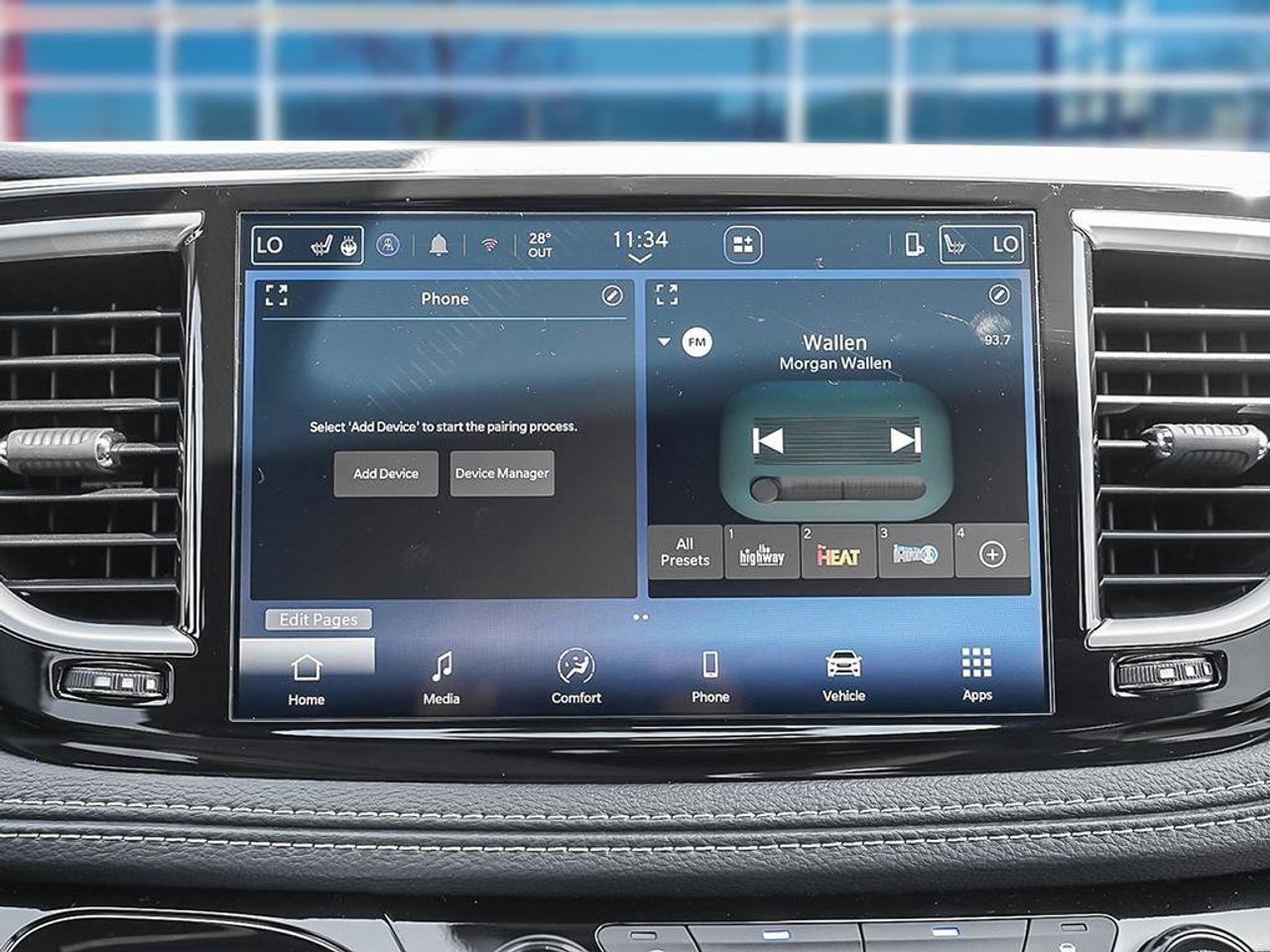2027 Chrysler Pacifica Select | V6 | Leather Seats |Remote start | Photo