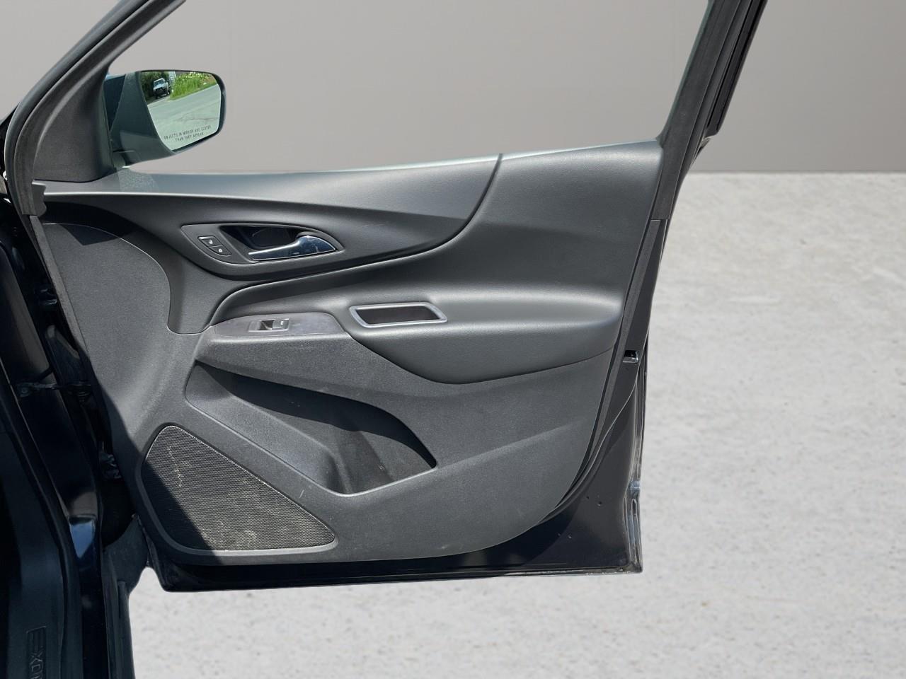 2020 Chevrolet Equinox LT w/1LT Front-Wheel Drive Photo