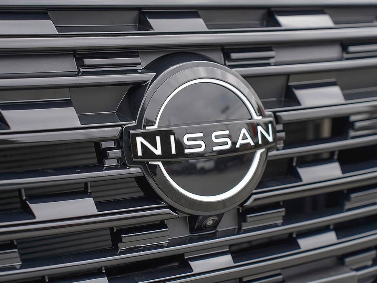 2026 Nissan Rogue SV Dark Armor Photo