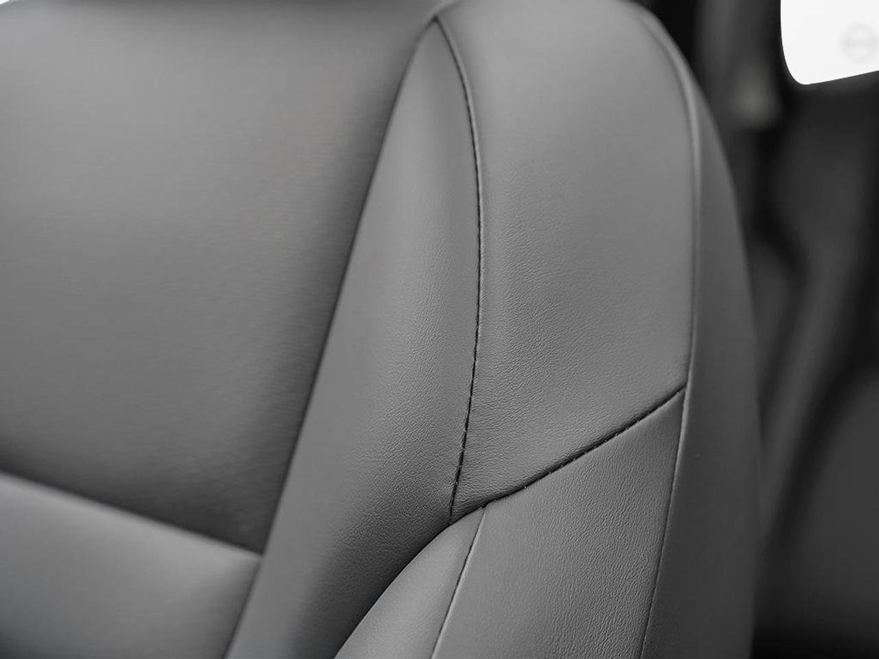 2026 Nissan Rogue SV Dark Armor Photo