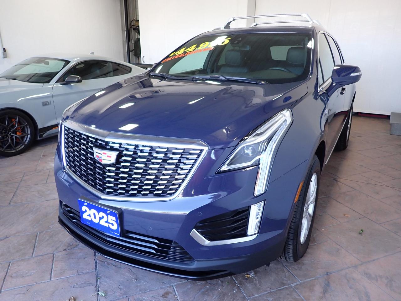 2025 Cadillac XT5 AWD Luxury 4DR LEATHER Photo