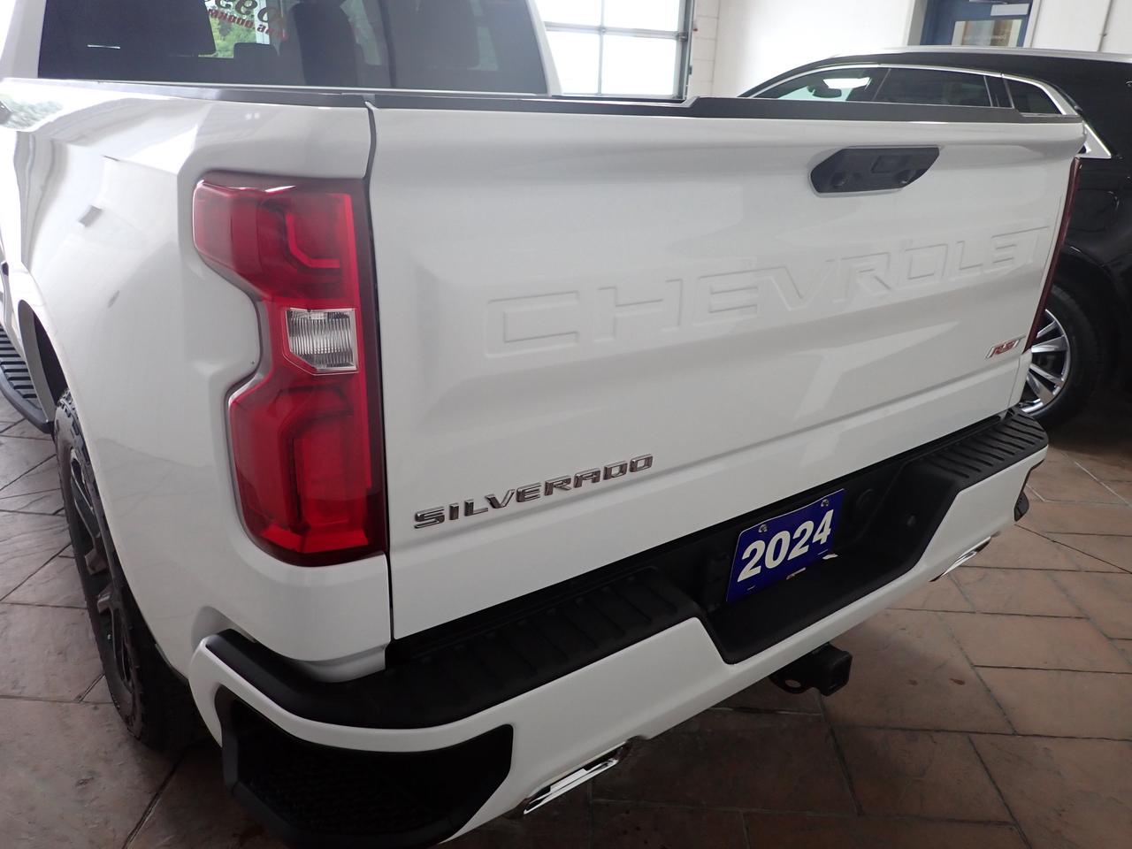 2024 Chevrolet Silverado 1500 RST 4WD CREW CAB Z71 BUCKETS 5'8 BOX Photo