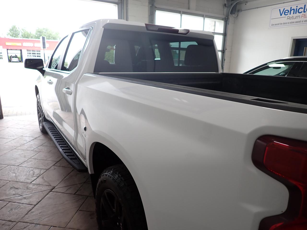 2024 Chevrolet Silverado 1500 RST 4WD CREW CAB Z71 BUCKETS 5'8 BOX Photo