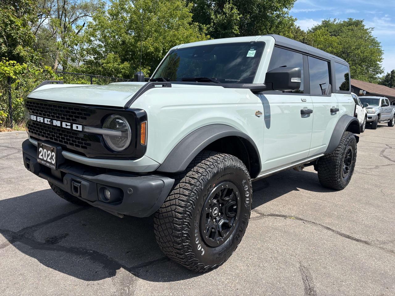 2023 Ford Bronco Wildtrak Advanced Lux Package Navigation No Accide Photo5