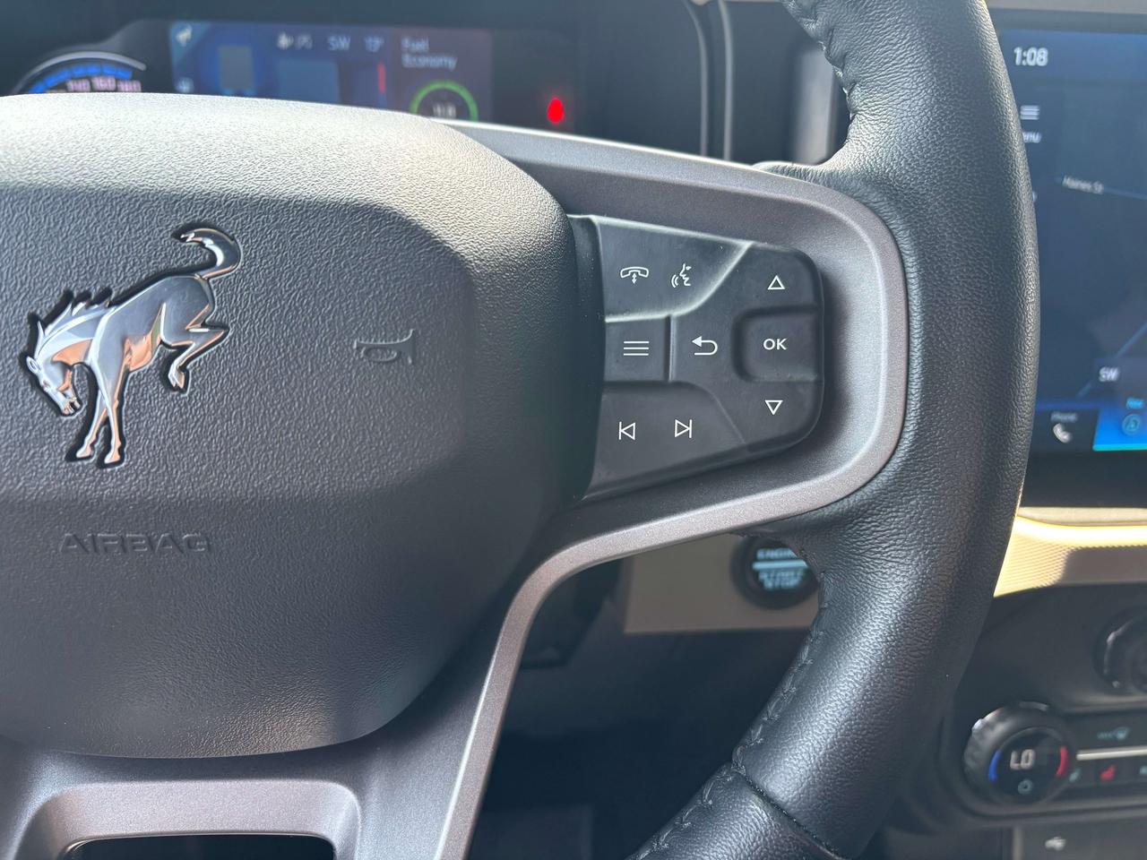 2023 Ford Bronco Wildtrak Advanced Lux Package Navigation No Accide Photo