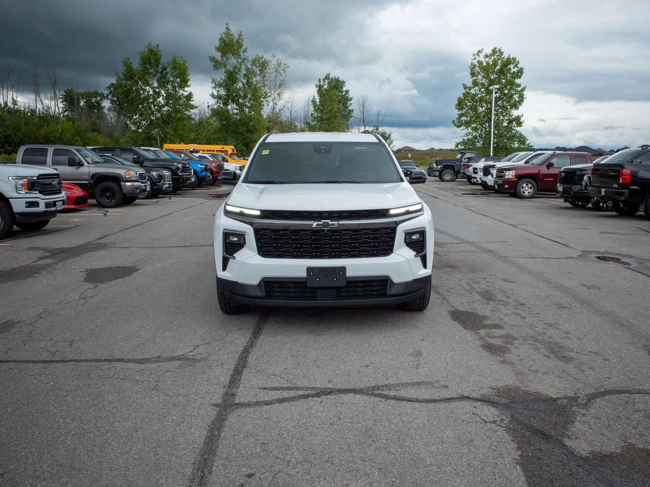 2025 Chevrolet Traverse LT - Remote Trunk Release   Adaptive Cruise Control Photo