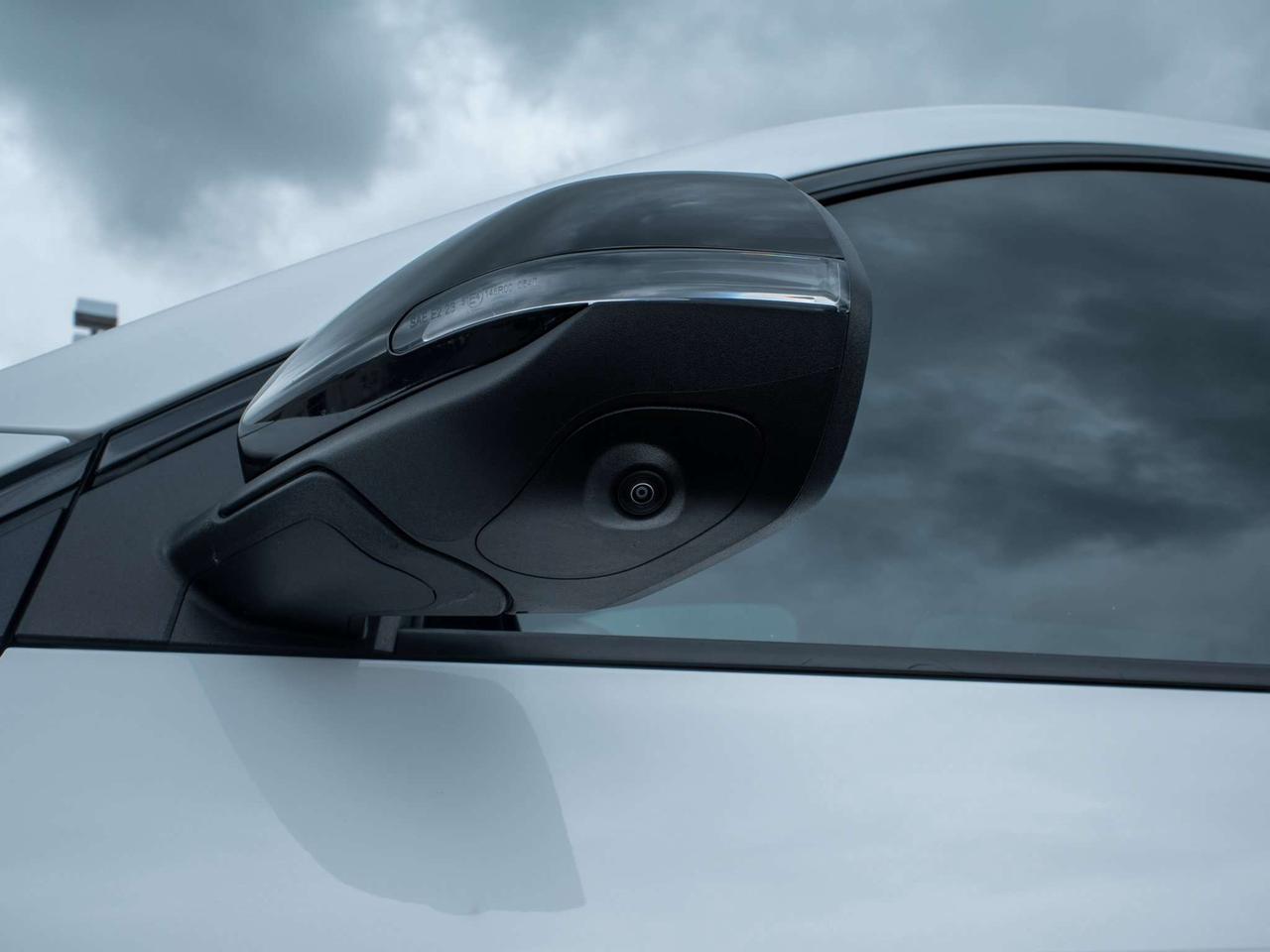 2025 Chevrolet Traverse LT - Remote Trunk Release   Adaptive Cruise Control Photo