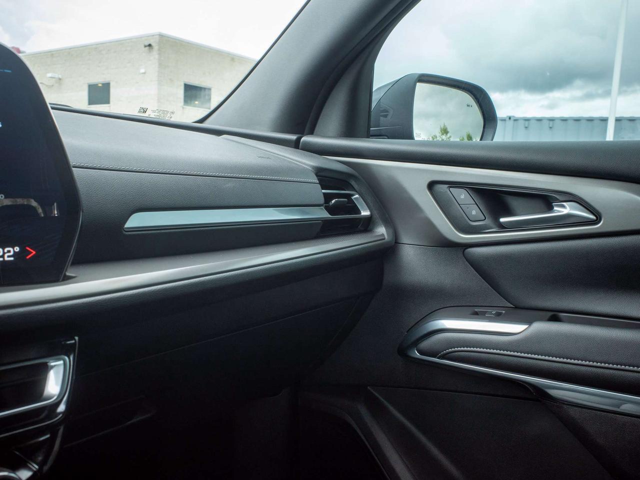2025 Chevrolet Traverse LT - Remote Trunk Release   Adaptive Cruise Control Photo