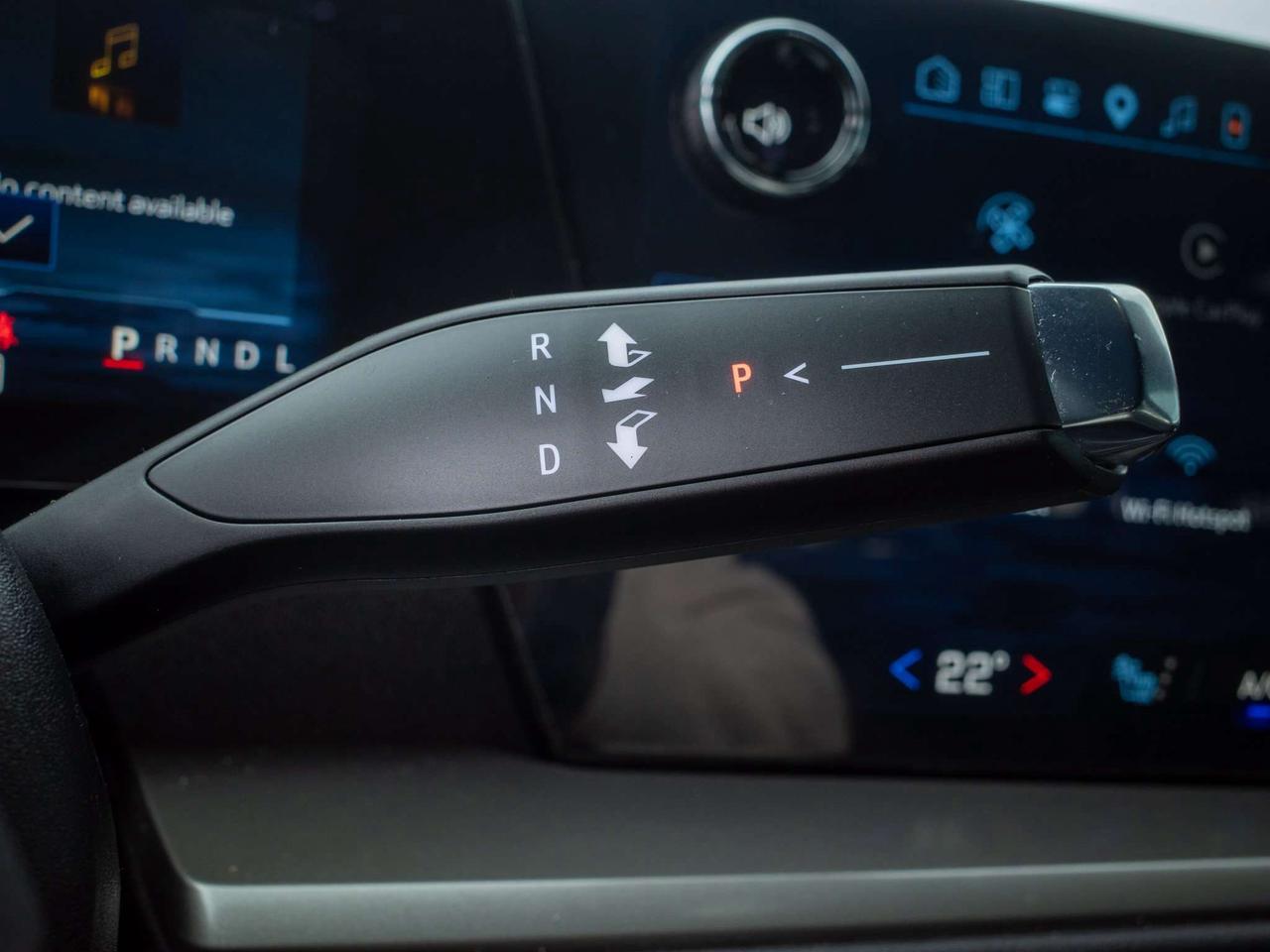 2025 Chevrolet Traverse LT - Remote Trunk Release   Adaptive Cruise Control Photo