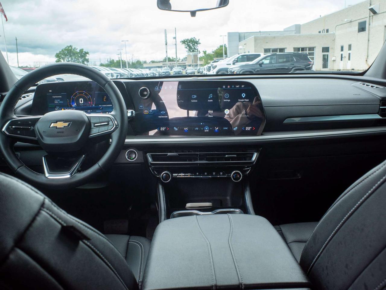 2025 Chevrolet Traverse LT - Remote Trunk Release   Adaptive Cruise Control Photo