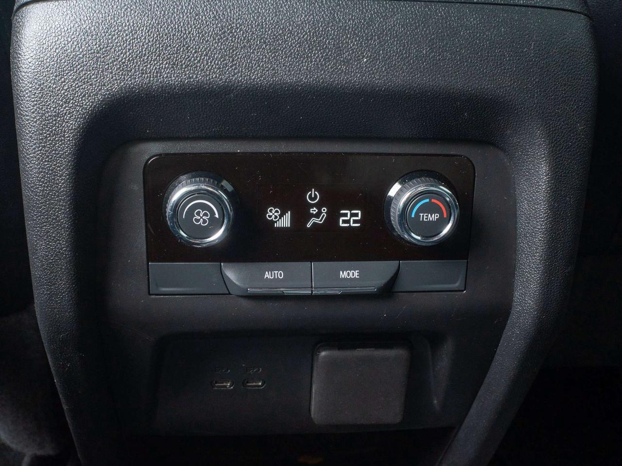 2025 Chevrolet Traverse LT - Remote Trunk Release   Adaptive Cruise Control Photo