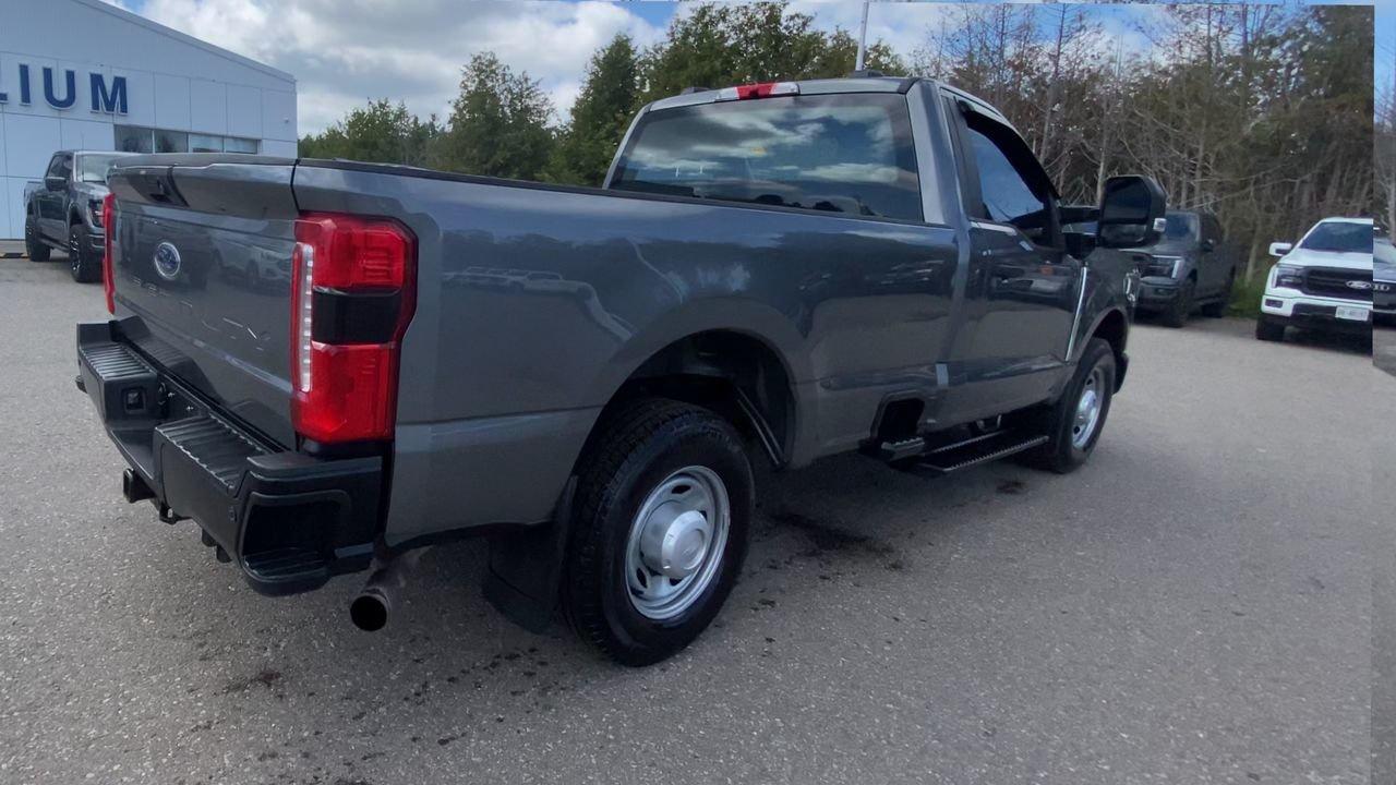 2024 Ford SUPER DUTY F-250 SRW XL Photo