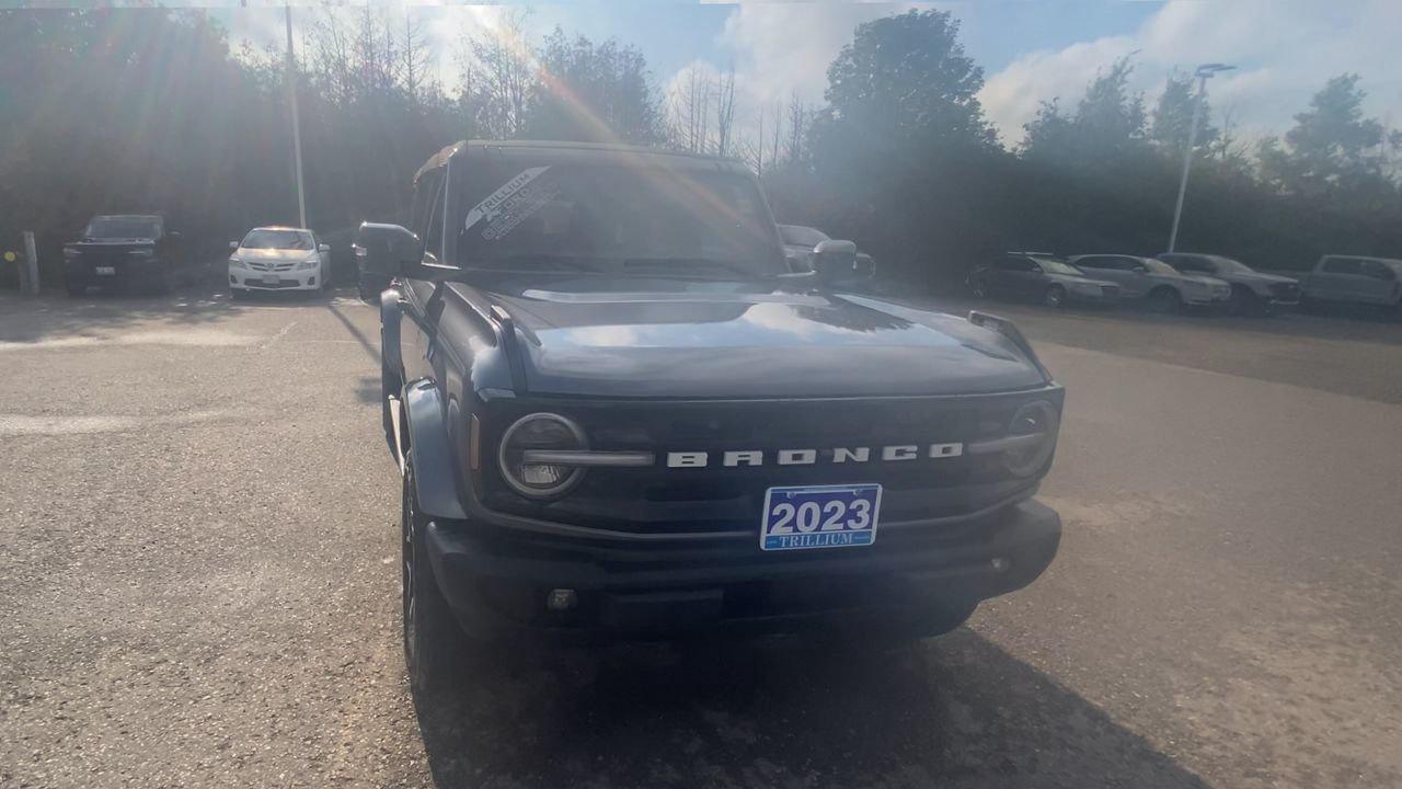 2023 Ford Bronco  Photo2