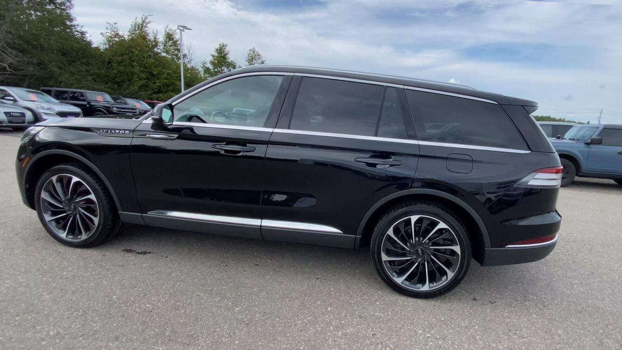 2025 Lincoln Aviator Reserve Photo4