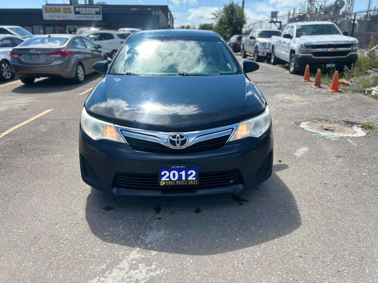 2012 Toyota Camry SE Photo