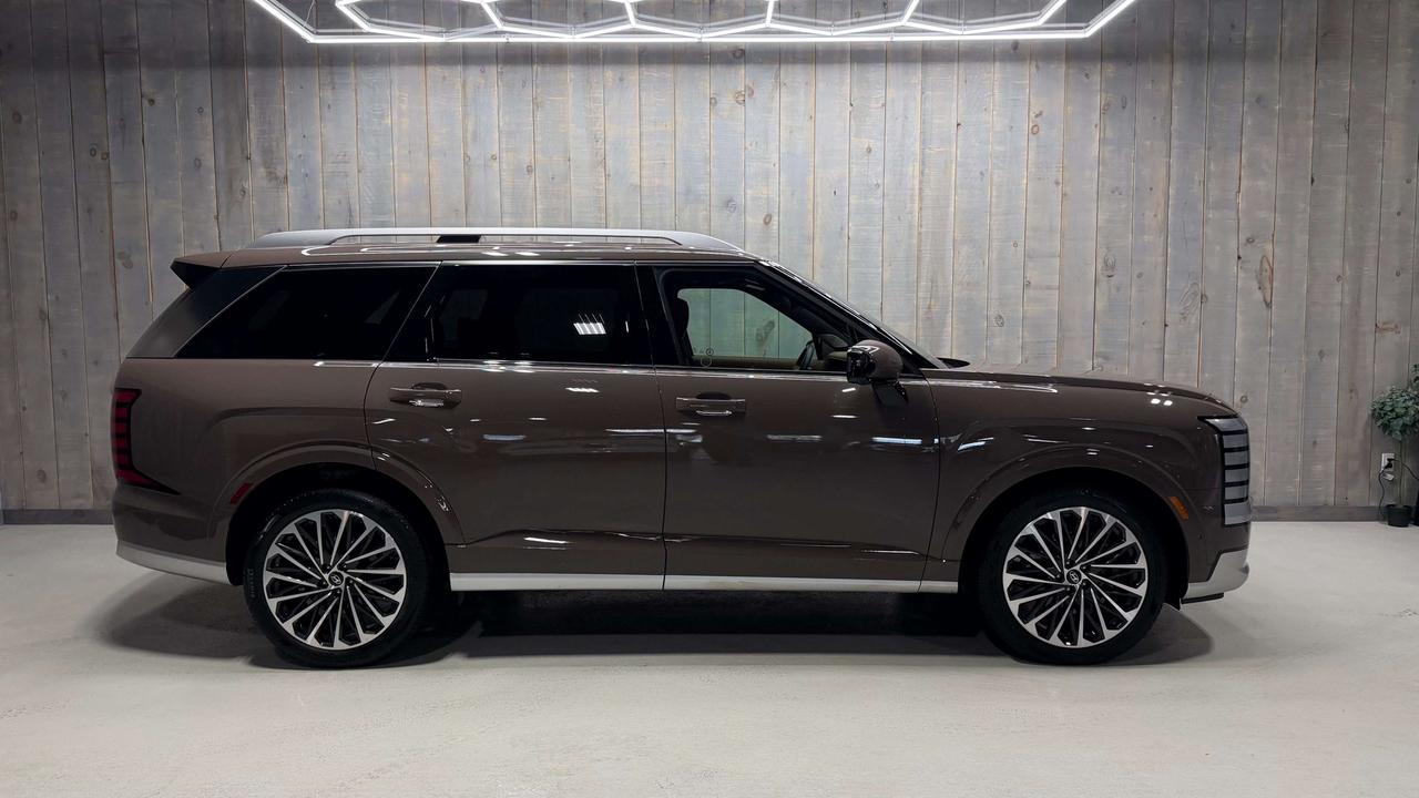 2026 Hyundai PALISADE ULTIMATE CALLIGRAPHY 7-PASS 3.5L Photo5