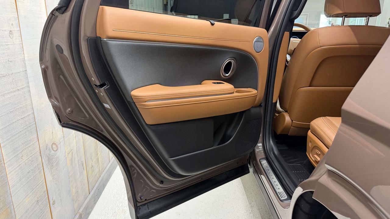 2026 Hyundai PALISADE ULTIMATE CALLIGRAPHY 7-PASS 3.5L Photo