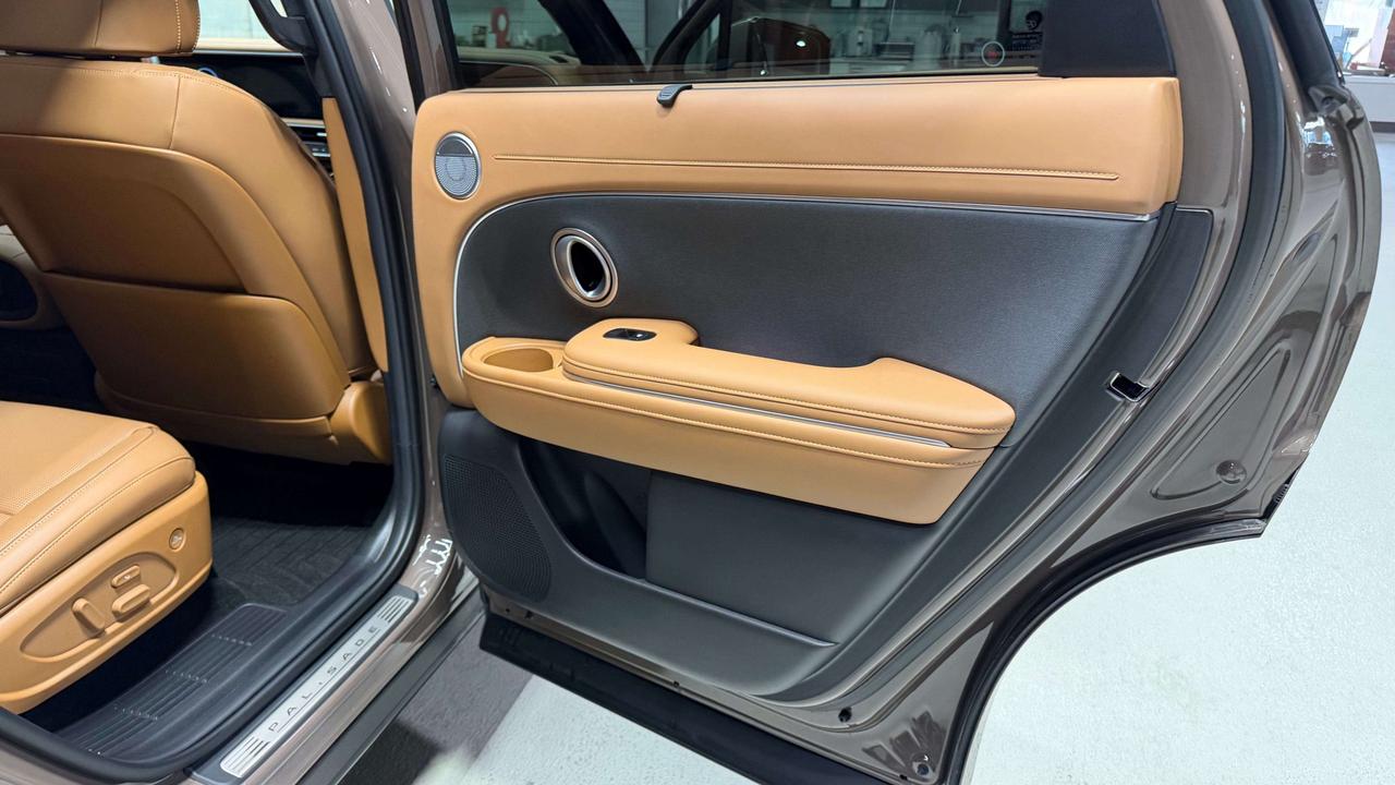 2026 Hyundai PALISADE ULTIMATE CALLIGRAPHY 7-PASS 3.5L Photo