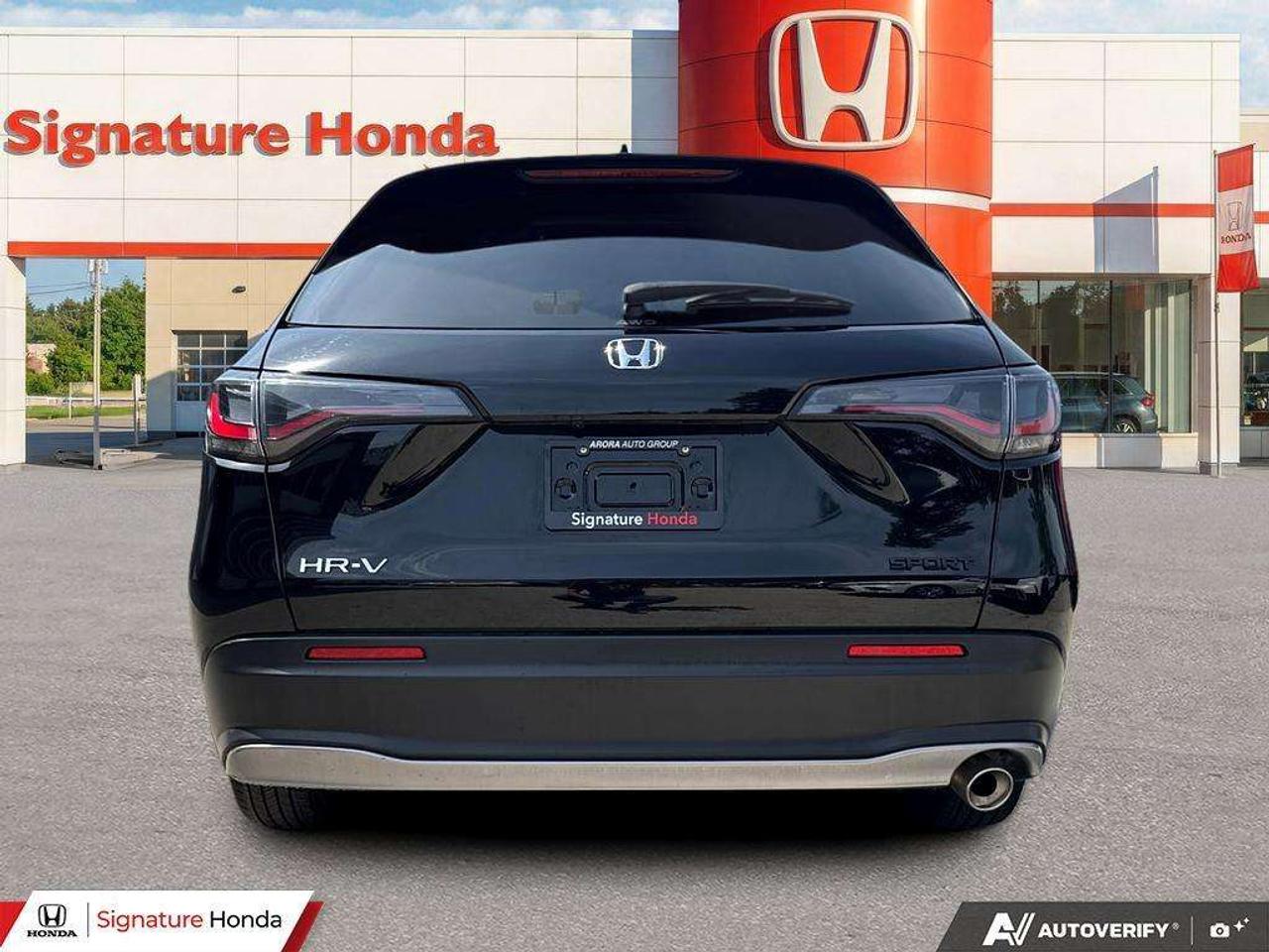 2025 Honda HR-V Sport Photo4
