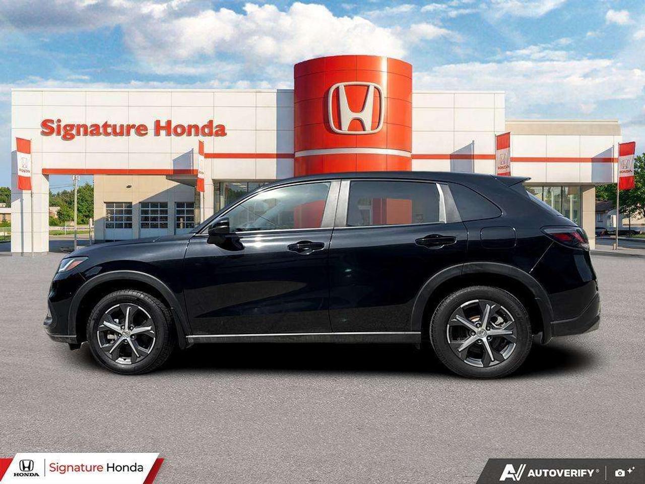 2025 Honda HR-V Sport Photo